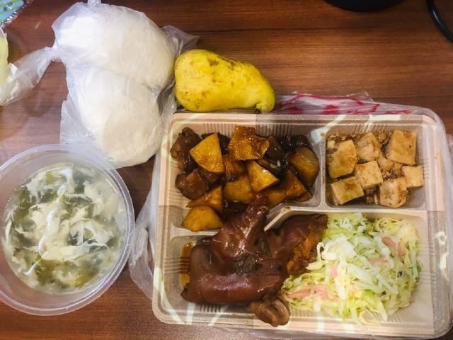 太下本|女子晒“隔离餐”，感叹一日三餐太丰盛，担心长胖，看看都吃点啥