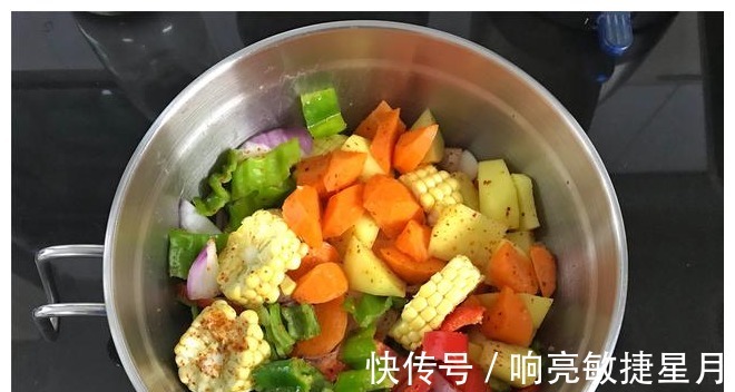 下饭|三汁焖锅想要好吃，酱汁是关键，学会秘制做法，鲜香入味又下饭！