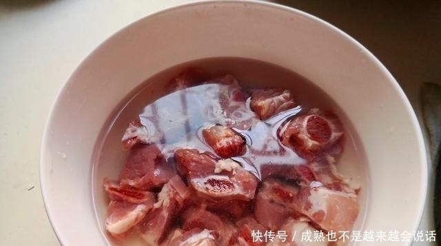 广州一家四口的午餐,家常便饭吃得香,做法简单,节后这样吃舒服