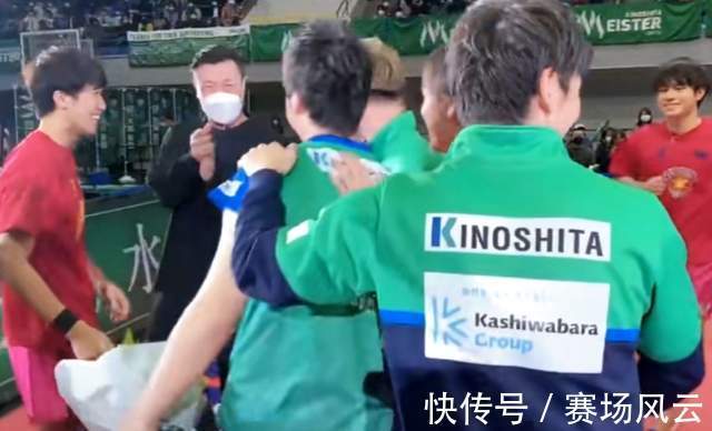职业生涯|张本智和参加水谷隼退役仪式!3位世界冠军送祝福,马龙也在其中