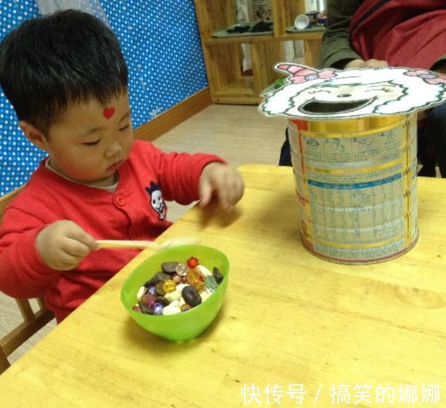 汤泡饭|给宝宝喂饭时,这样3个习惯,会害苦了孩子,家长应该注意