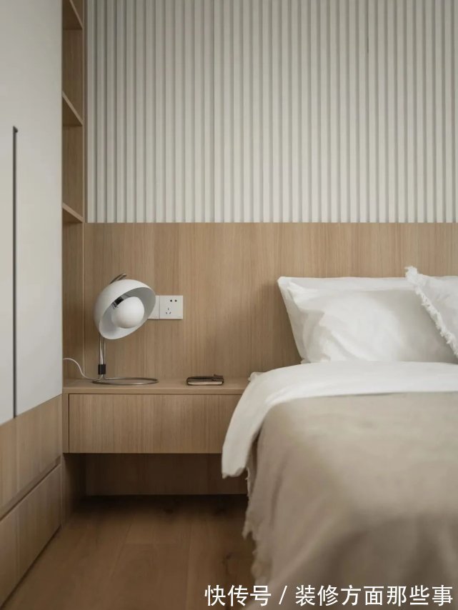 原木风|92㎡两室原木风,入户镂空玄关,全开放式餐厨厅,双蹲便+三分离