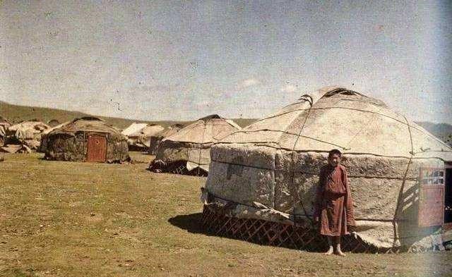 中国历史|外蒙古眼里的中国:爱之深,恨之切,难解难分的血与泪