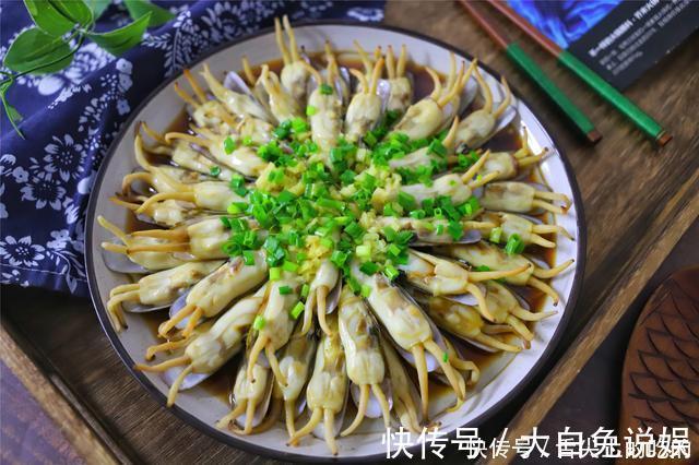 百吃不厌的蛏子做法，每次都吃光光，营养又解馋
