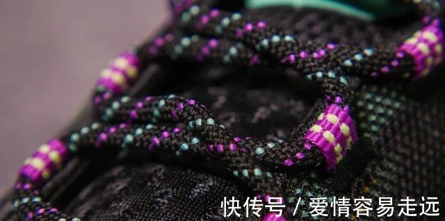 签名鞋 开箱冷门球鞋,签名鞋的配置,二百出头的价格!