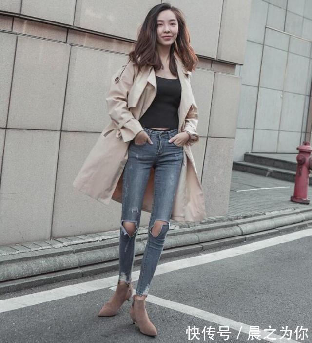 马丁靴 精致的尖头设计,修饰脚型更显瘦,增加高贵甜美