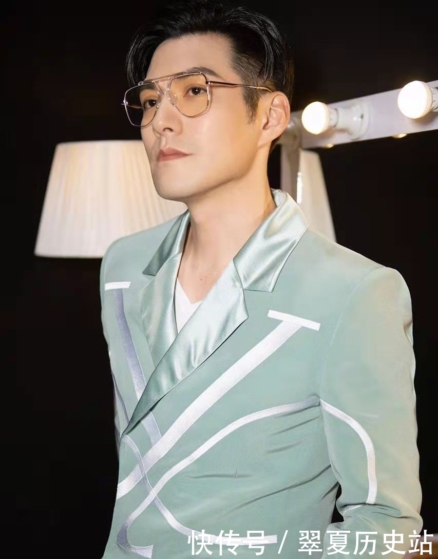 龚俊张哲瀚加盟《我是女演员》剧里踏实演戏、剧外认真营业!