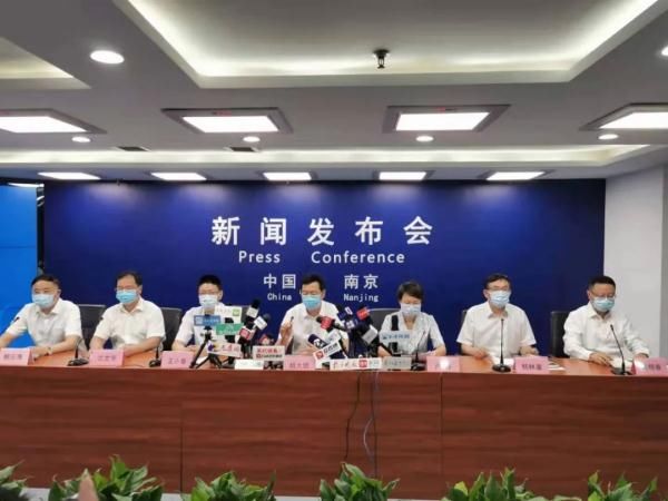 疫情|南京公布病例分布及轨迹图，禄口街道全域调整为高风险地区