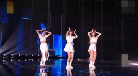 晚會|芒果臺購物晚會一團糟，哥哥姐姐油膩大比拼，亂跳亂唱好尷尬