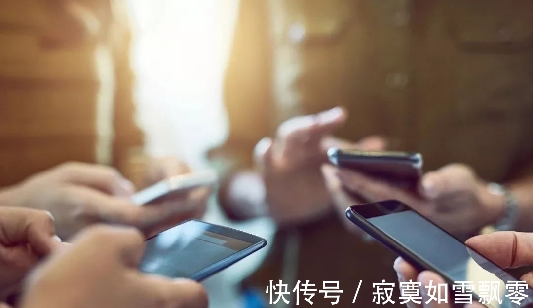 学生时代@那些长期看网络小说的人处于一种什么样的生活状态?