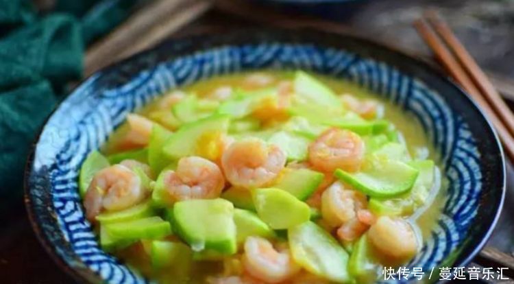 排毒|女性不想老太快，多吃3种食物，排毒抗衰，袪皱护肤，肌肤更细腻