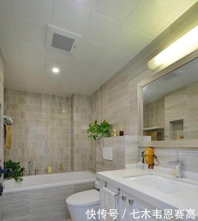 储物柜|多亏老婆这个明智的决定,在电视墙做一圈柜子,完工后漂亮又实用