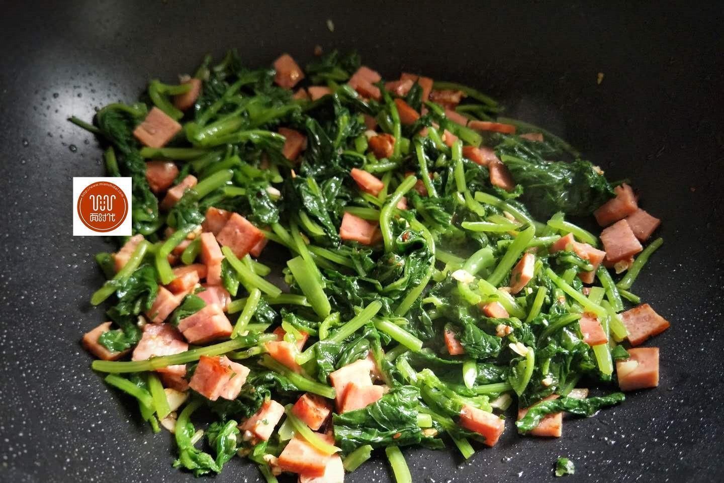 这菜不懂吃可惜了,简单炒一炒,太鲜了,还能