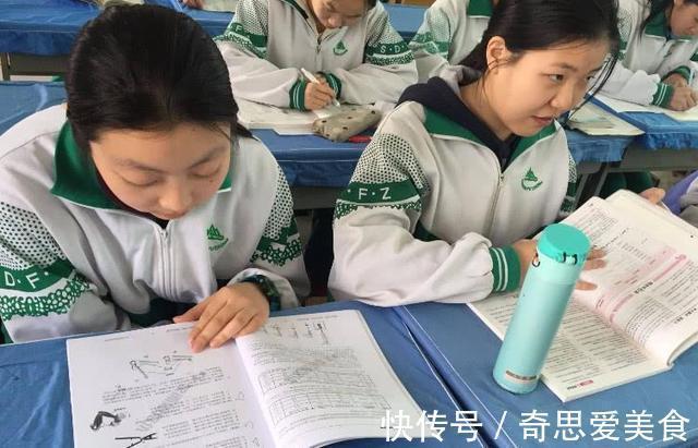 身高表|初中生的“身高表”出炉,达到这里才算是标准,你符合标准了吗