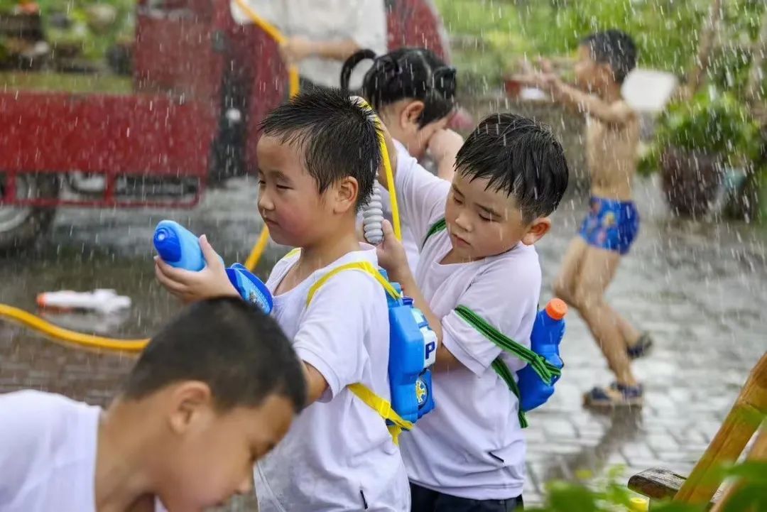 孩子们|太好玩！这个网红亲子游，看了分分钟就想去遛娃～