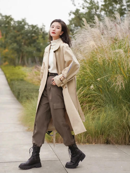 2021冬春又火了一种裤子叫“粽子裤”，拉风保暖，配大衣穿很高级