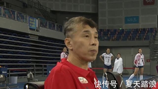 福建|2连败!深圳女排怎么了包壮用兵太乱!郑益昕太神勇,福建2连胜