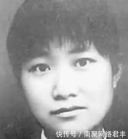  封建女性|民国才女无爱婚姻，与丈夫各自度日几十年，父母死后多年不敢离婚