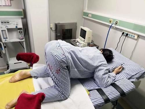 胎位|宝宝脸上产钳印难消，婆婆抱怨儿媳没本事，儿媳一句话回怼太解气