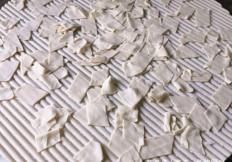 孩子|天冷了,面片汤安排起来,比面条好吃易消化,热乎乎地吃着真舒服