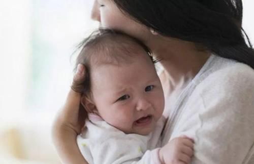 宝宝|宝宝在一周岁前,会经历7个“猛涨期”,新手父母要尽量抓住信号