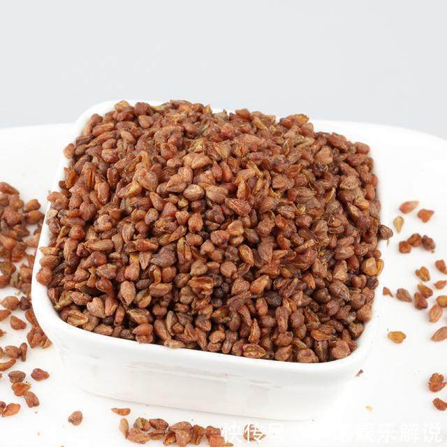 小蛮腰|肚子鼓鼓赘肉多每天喝杯“碱性水”,慢慢瘦出小蛮腰