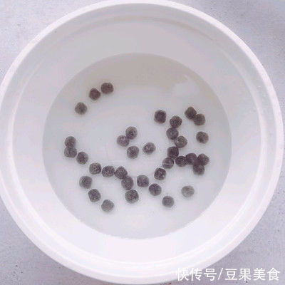 #精致一人食#芝士浓郁！Q弹爽滑珍珠粉圆披萨