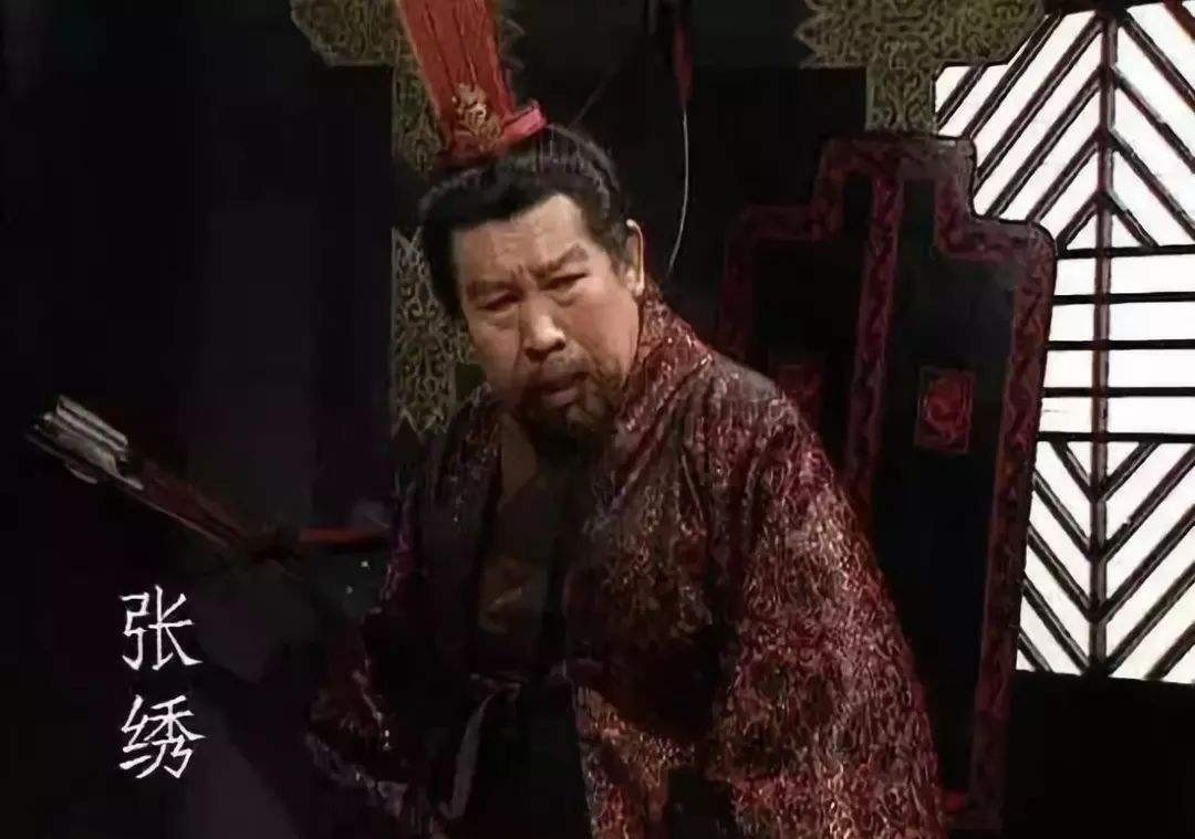 典韦|典韦到底有多厉害?若让他与赵云大战,能撑几个回合?