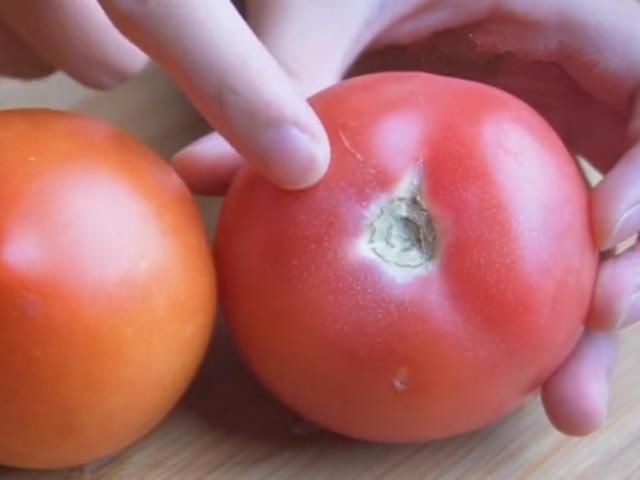 买西红柿就要选“母”的,牢记这4点,沙甜多汁,不花冤枉钱