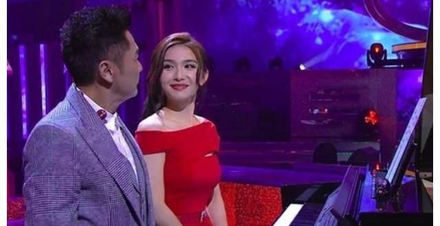 59岁关礼杰近照冻龄有术，为保青春坚持全素饮食，连蛋和奶都不吃