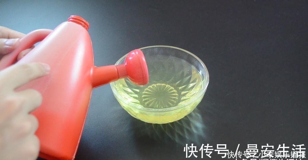 橘子皮|橘子皮加白醋太厉害了, 很多人都不知道有啥用, 看完你会感谢我的