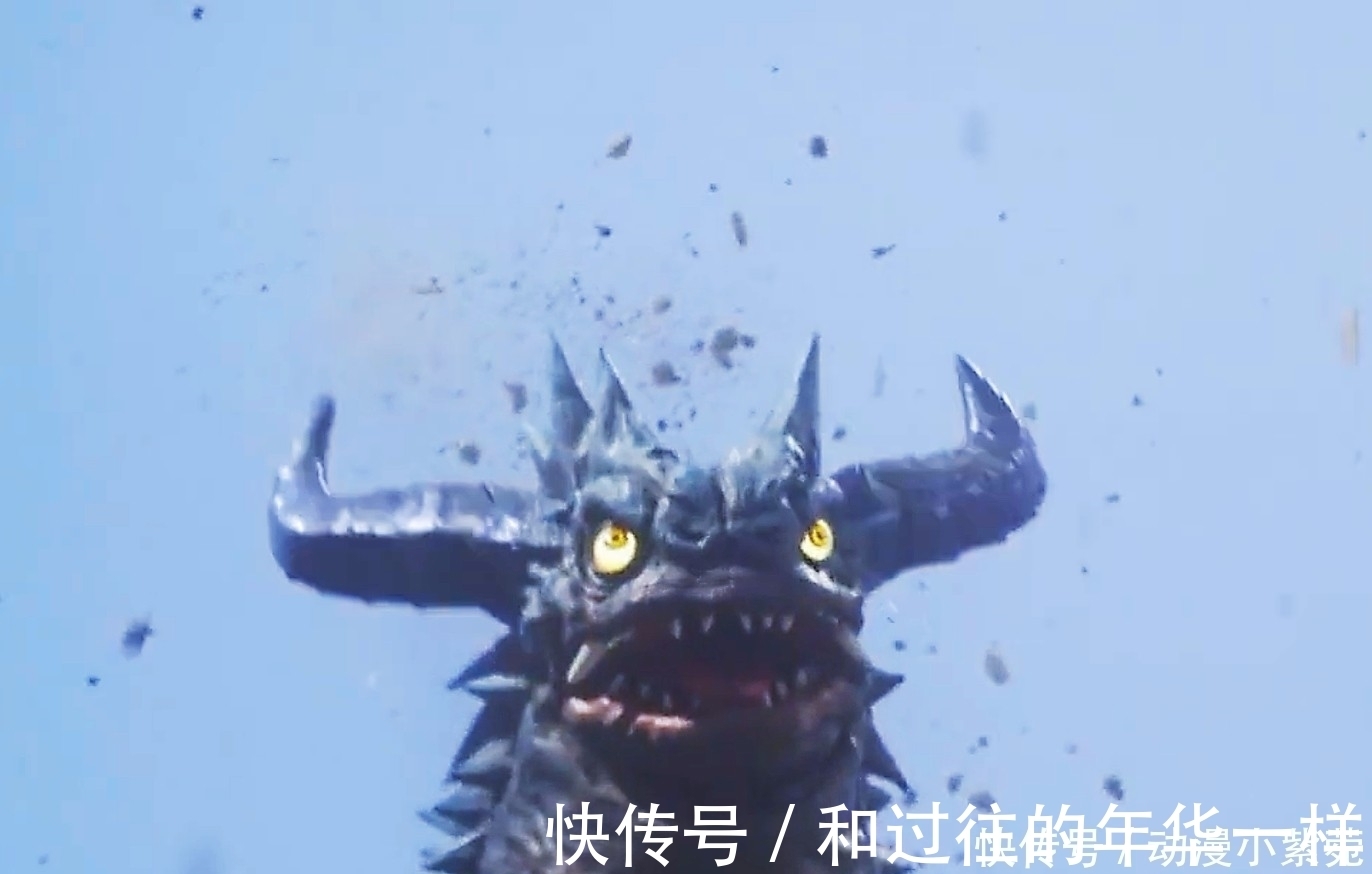 欧布奥特曼|他是奥特史上第一个登场的怪兽,经历层层进化最后竟变成了奥特曼