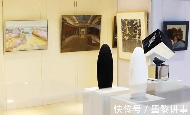 俄罗斯|“美的伙伴——中国美术馆同仁美术作品展”在俄罗斯文化中心举办