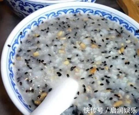 腰疼|腰间盘突出：腰疼怎么缓解？三个妙招，简单又有效