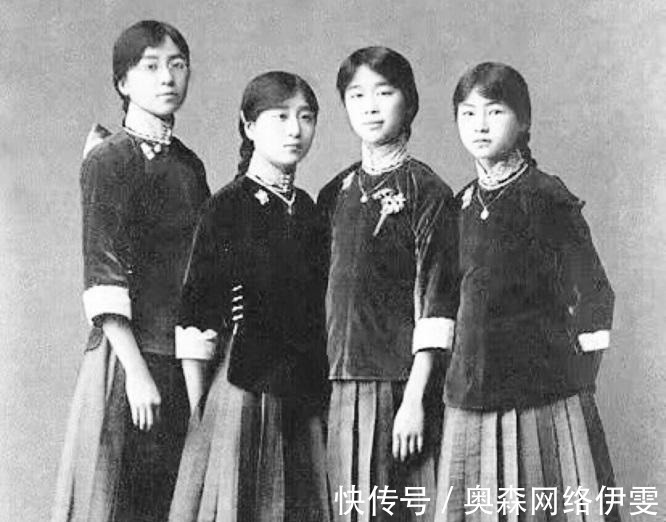 墓碑@徐志摩坠机去世后,陆小曼拒领尸体,墓碑前35级台阶暗指什么?