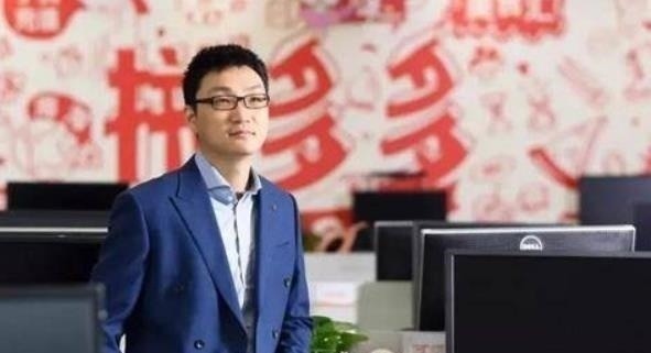 幕后老板|拼多多黄峥，终于也要活成他“师傅”的样子了？