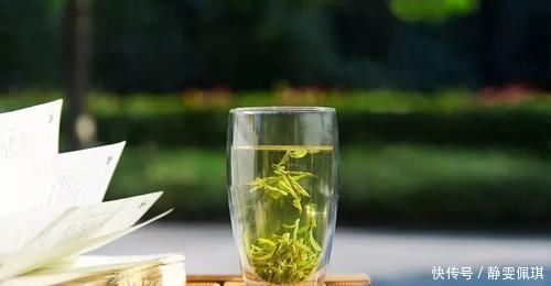 绿茶|便秘让人生不如死?不妨多吃这几种食物,轻松通便无负担