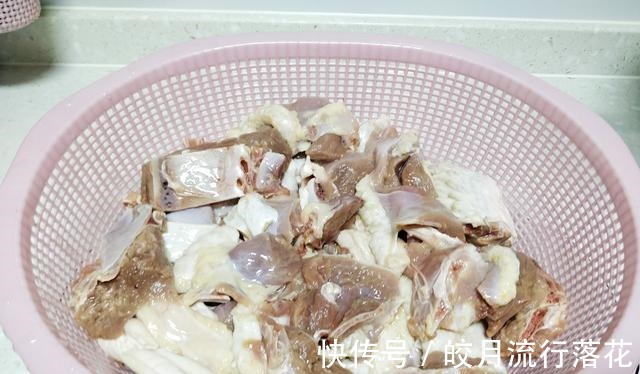 美味|美味好吃的(土豆焖鸭)!