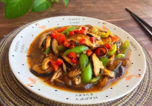  香菇好吃的做法，不放肉也鲜香浓郁，必须要多吃一碗米饭