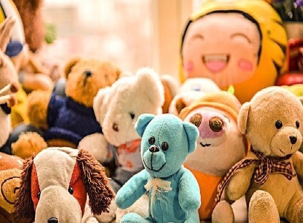 玩具|4岁女儿:“我害怕它的眼睛”,女儿被玩具吓哭,网友:我也害怕