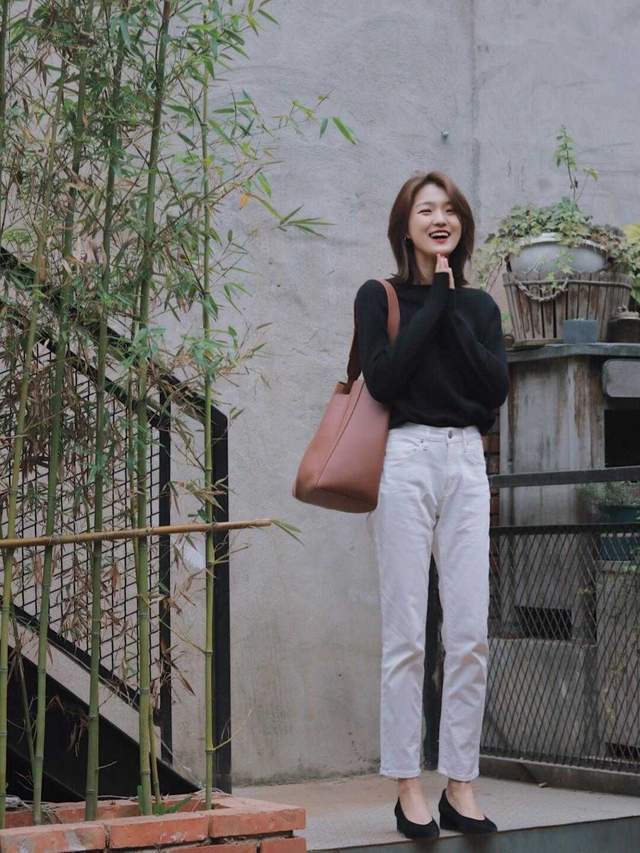 穿搭|秋天想穿出高级感,这几种搭配颜色方法得学会,能让你又飒又美