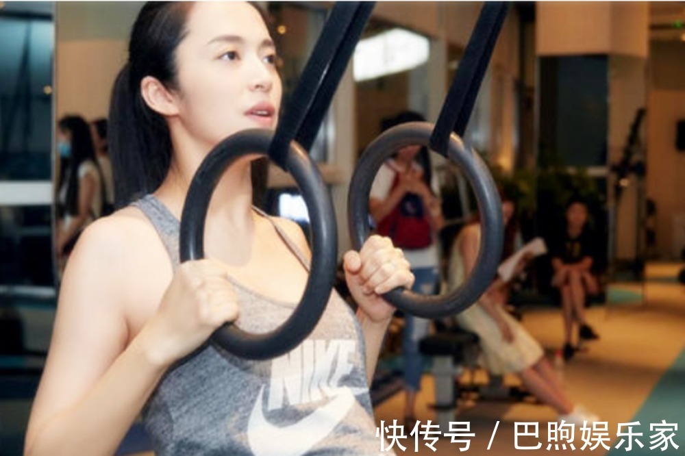 怀孕|“最瘦”孕妈走红，怀孕8个月仍有腹肌，孕期健身真的好吗