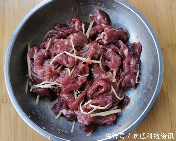 懒人|适合懒人的健康蒸菜,虫草花蒸牛肉