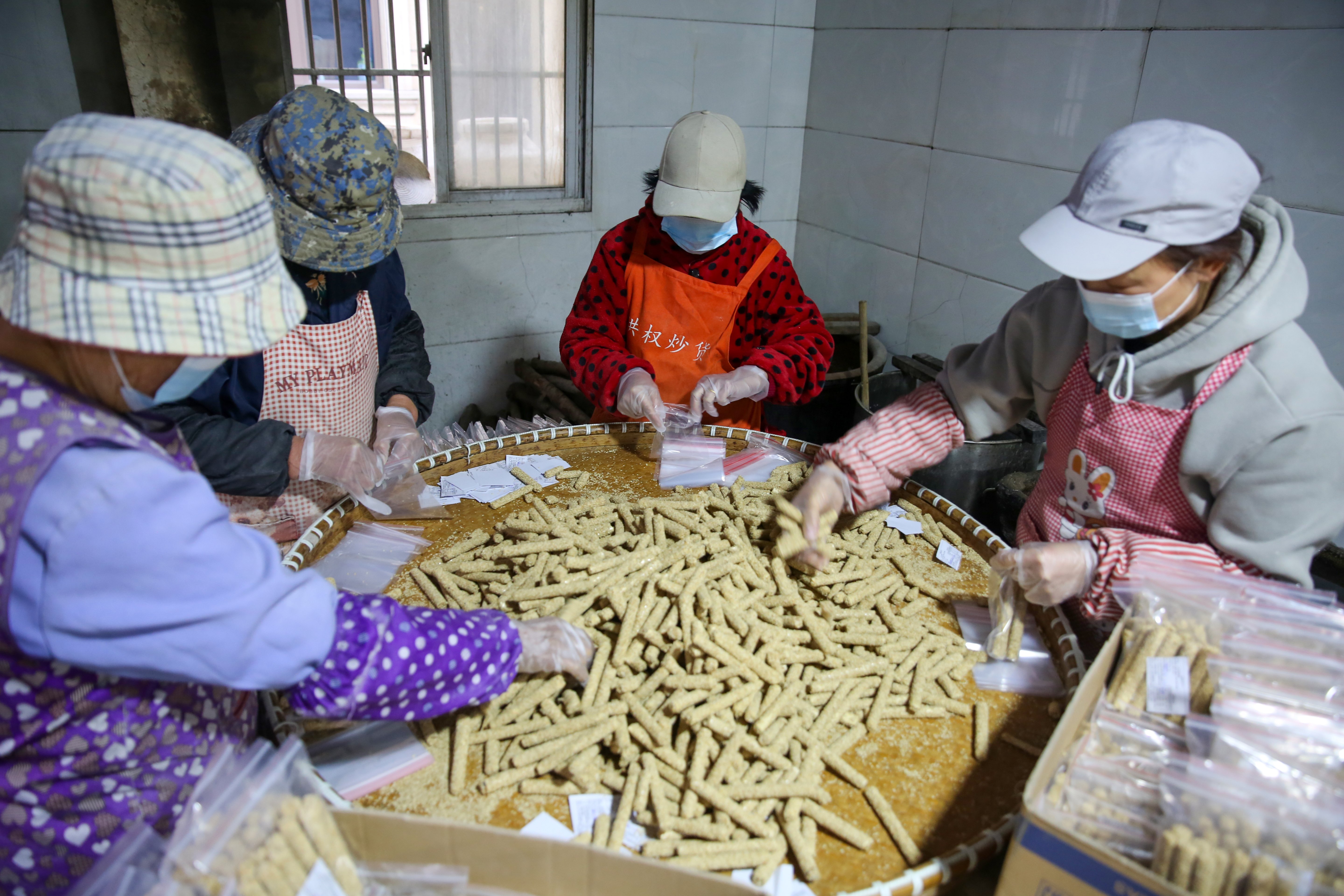 糖浆|记忆中的冲管糖，寻找儿时过年的味道