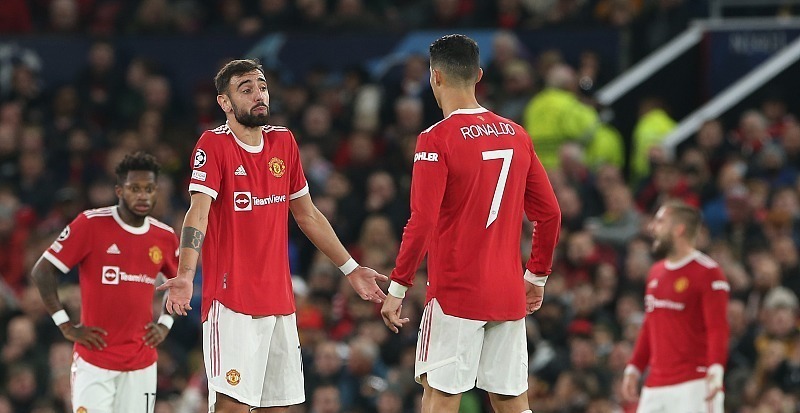 C羅|曼聯半場0-2落后，C羅開啟“吹風機”罵醒隊友！B費建議索帥變陣！