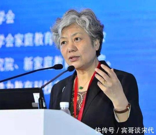 行为|李玫瑾教授:孩子有这4种行为,家长该打就得打,长大后很难改正