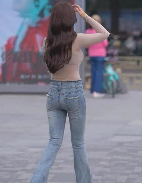 毛衣 靓丽有型的打底裤,舒适又显气质,大气自然!!