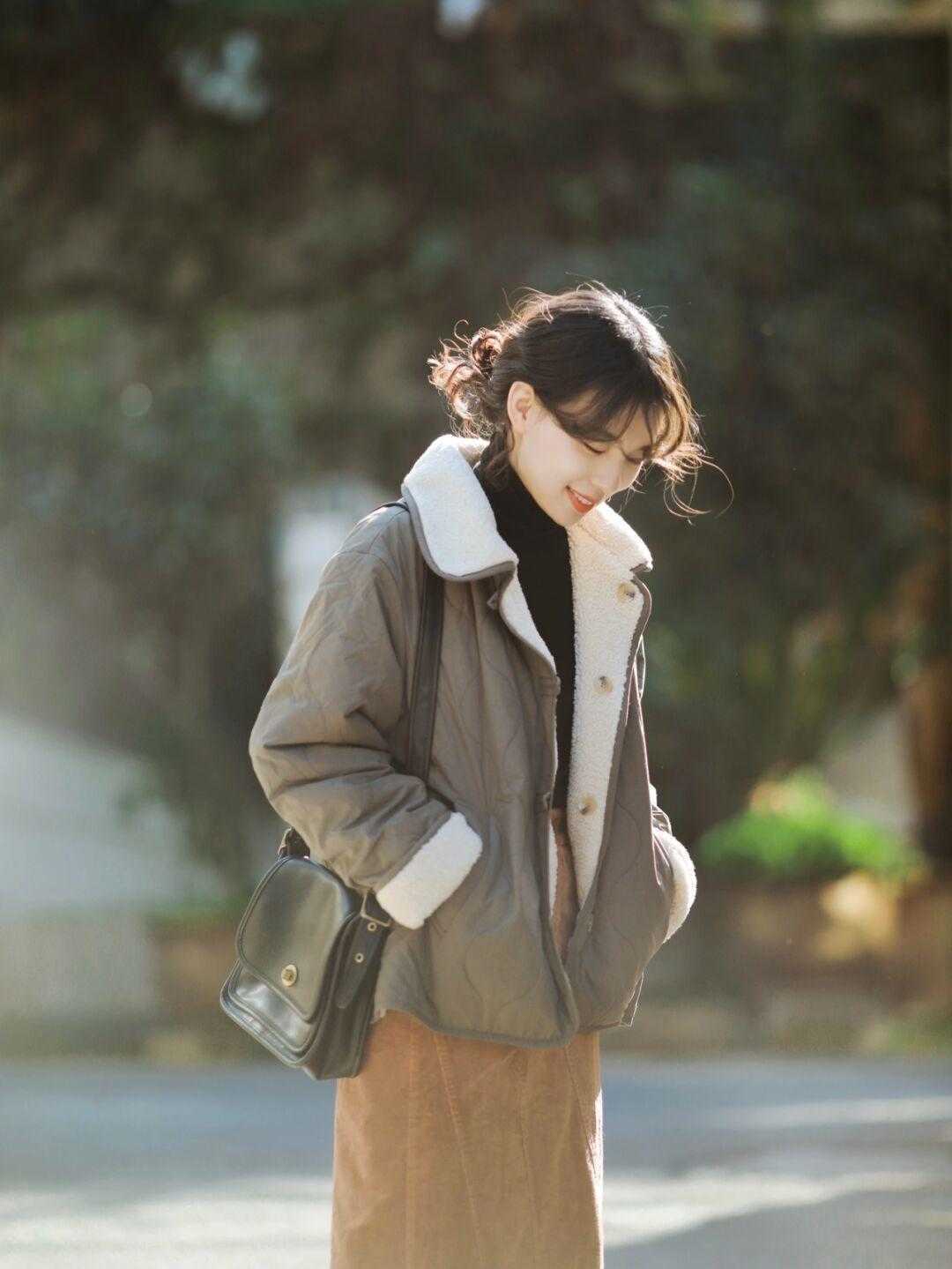 毛衣 冬天穿衣没头绪？看看这些乖巧又时髦的冬季穿搭，舒适洋气又日常