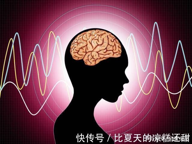 中老年人|脑供血不足开水里加一勺,连喝20天,清除血管垃圾,脑梗不沾边