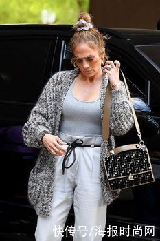 不同身材的女孩，如何买到一件「更显瘦」的针织开衫？